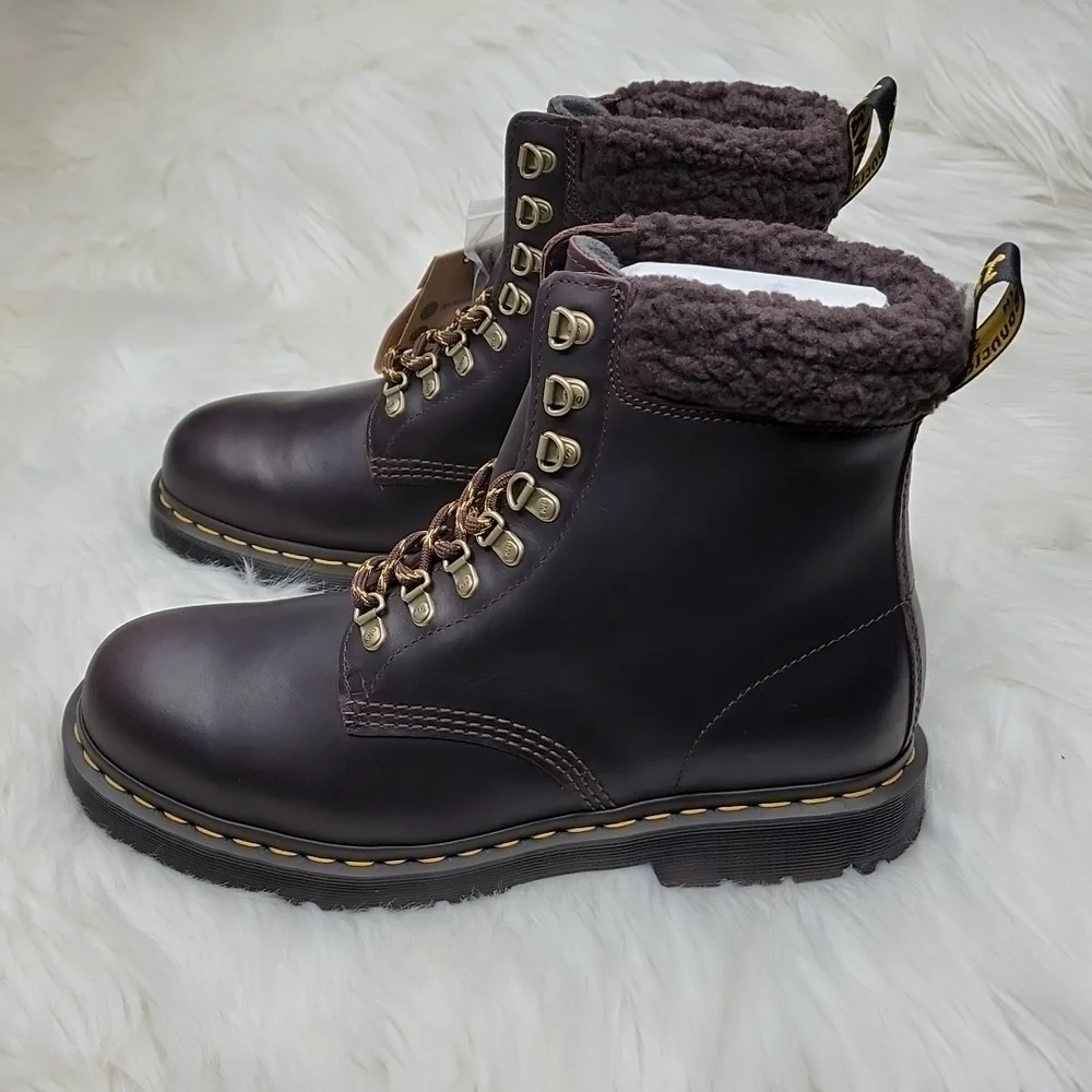 Dr. Martens 1460 Collar Leather Waterproof Boots New In Box